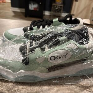 OGiY Mint Green White Black Athletic Lace Up Low Top Sneakers for Men